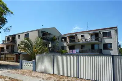 5/14 Brett Avenue, Labrador QLD 4215