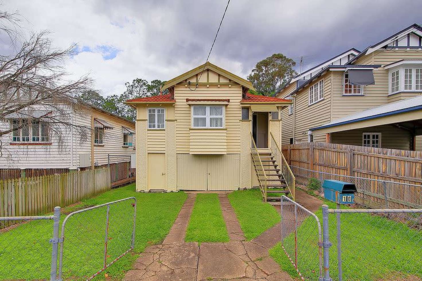 Main view of Homely house listing, 10 Ashton Street, Camp Hill QLD 4152