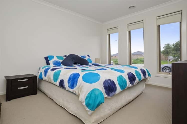 Fourth view of Homely house listing, 31 Kurrali Crescent, Werribee VIC 3030