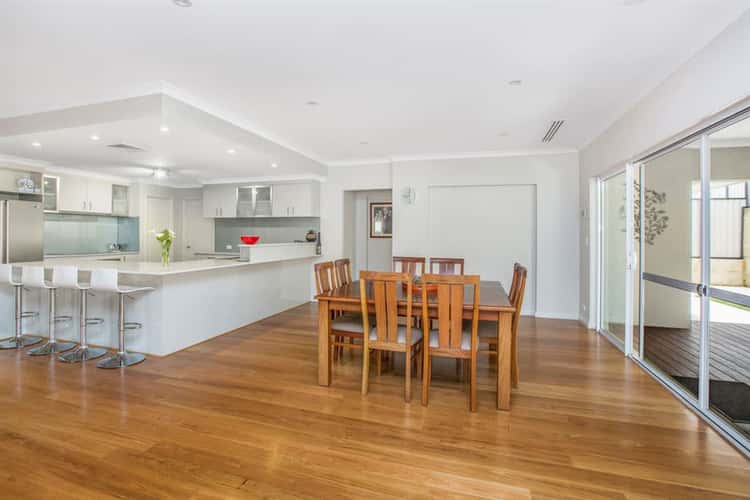 Fifth view of Homely house listing, 31 Descanso Loop, Aubin Grove WA 6164