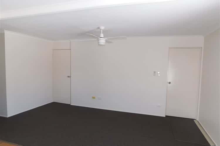 Fifth view of Homely unit listing, 4/4 Warde Street, Scarborough QLD 4020