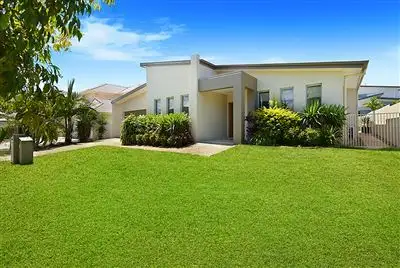 10 Iridium Drive, Hope Island QLD 4212