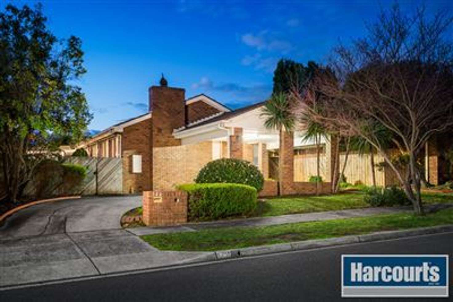 Main view of Homely house listing, 122 Fraser Crescent, Wantirna South VIC 3152