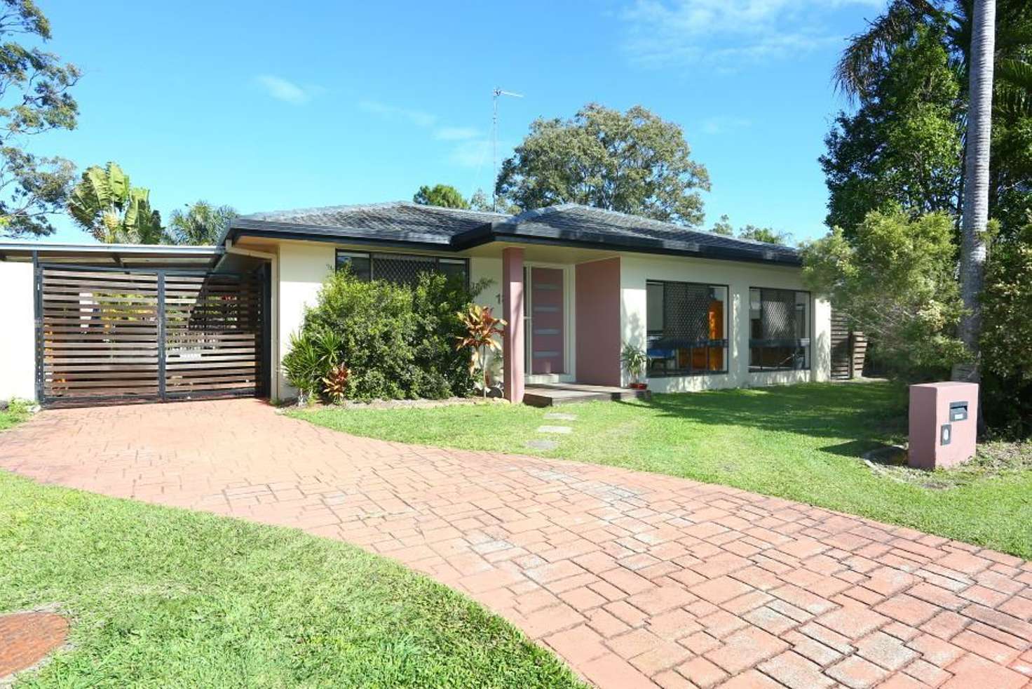 Main view of Homely house listing, 18 Parasol Street, Ashmore QLD 4214
