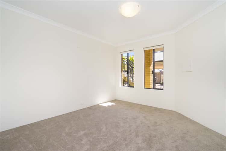 Fourth view of Homely unit listing, 7/89 Forrest Road, Hamilton Hill WA 6163