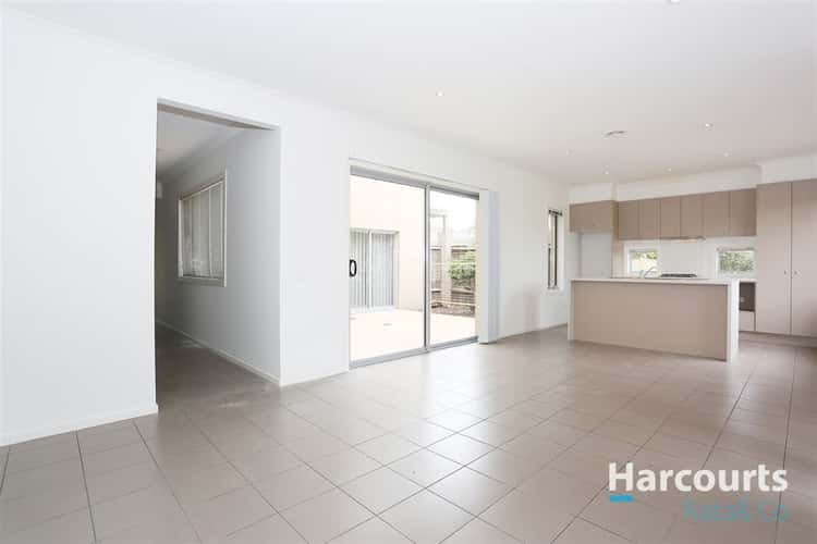 Fifth view of Homely townhouse listing, 2 Antigua Walk, Epping VIC 3076