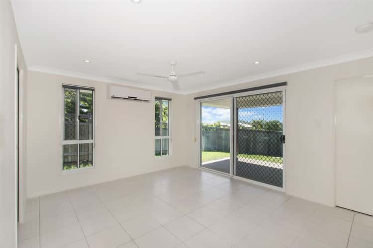 Second view of Homely semiDetached listing, 1/44 Outcrop Rise, Cosgrove QLD 4818