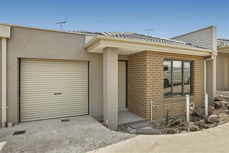 Main view of Homely unit listing, 4 Auburn Close, Pakenham VIC 3810