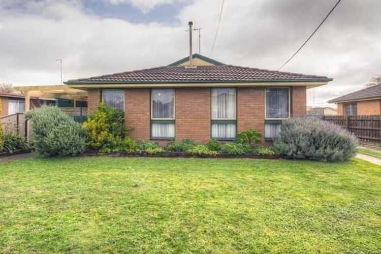 Main view of Homely house listing, 8 Dermot Street, Wendouree VIC 3355