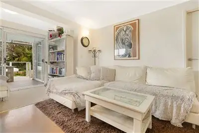 2/29 Bellevue Parade, North Curl Curl NSW 2099