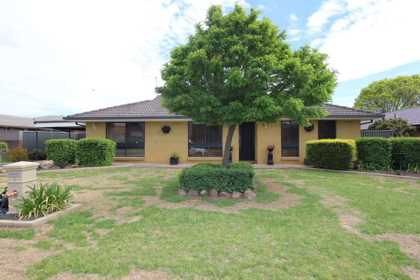 Main view of Homely house listing, 2 Inala Place, Cootamundra NSW 2590