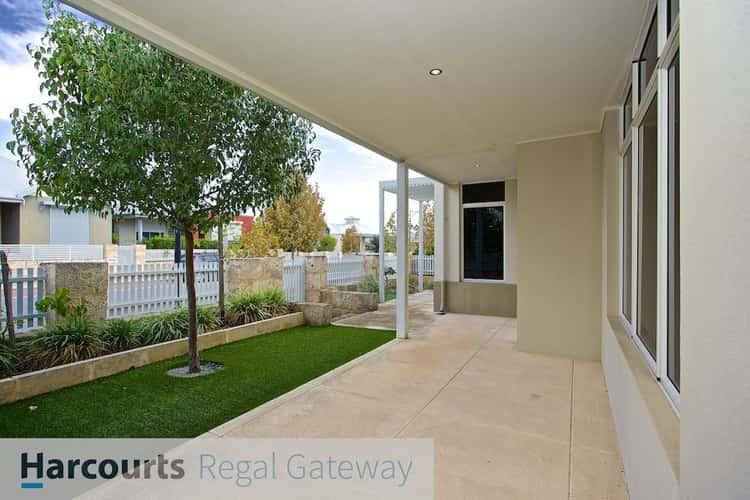 Third view of Homely house listing, 4 Angelica Way, Atwell WA 6164