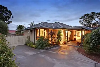 42 Pascoe Avenue, Croydon VIC 3136