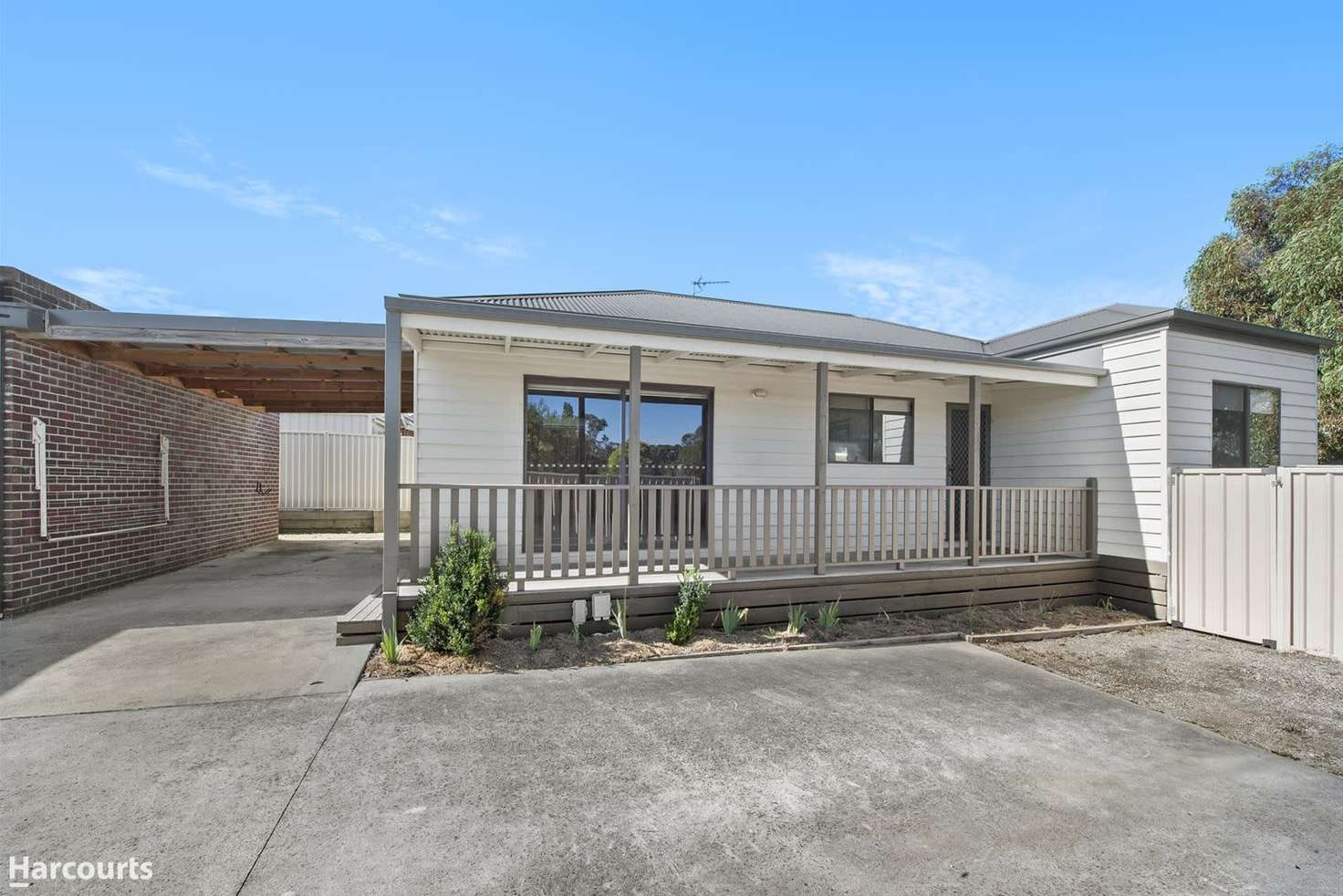 Main view of Homely unit listing, 2/26 Stawell Street South, Ballarat East VIC 3350