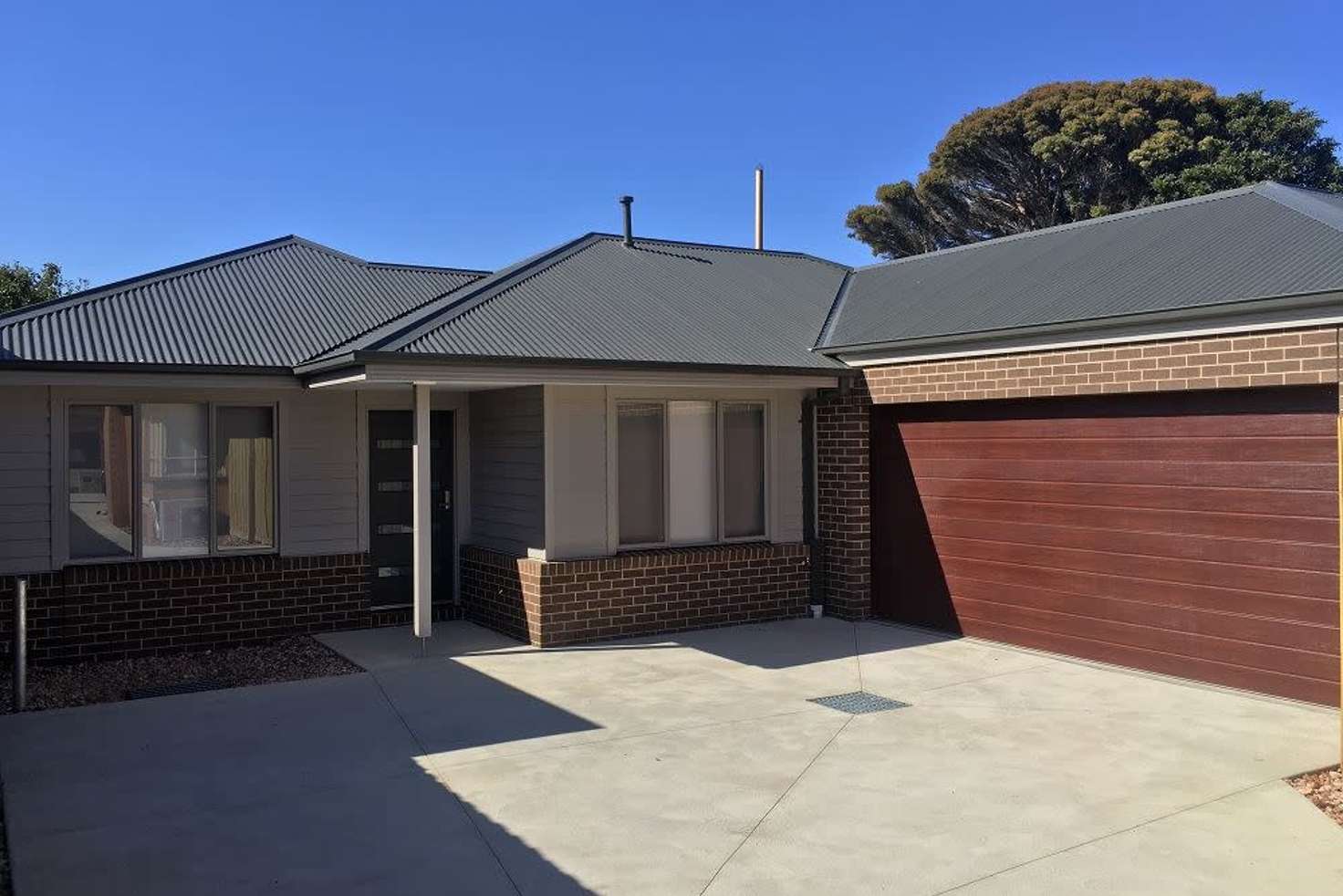 Main view of Homely townhouse listing, 2/111 Liston Street, Bell Post Hill VIC 3215