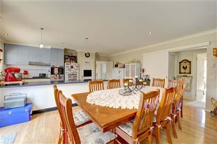 Sixth view of Homely house listing, 9 Whitely Crescent, Alfredton VIC 3350