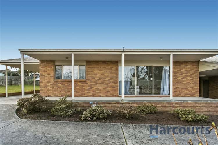 Main view of Homely unit listing, 1/108 North Road, Warragul VIC 3820