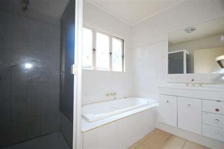 Fifth view of Homely house listing, 15a Catherine St, Woolloongabba QLD 4102