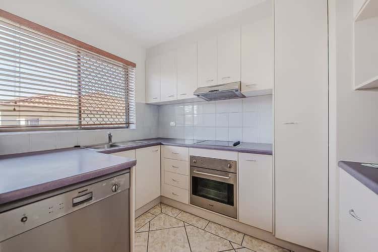 Fourth view of Homely unit listing, 2/68 York Street, Coorparoo QLD 4151