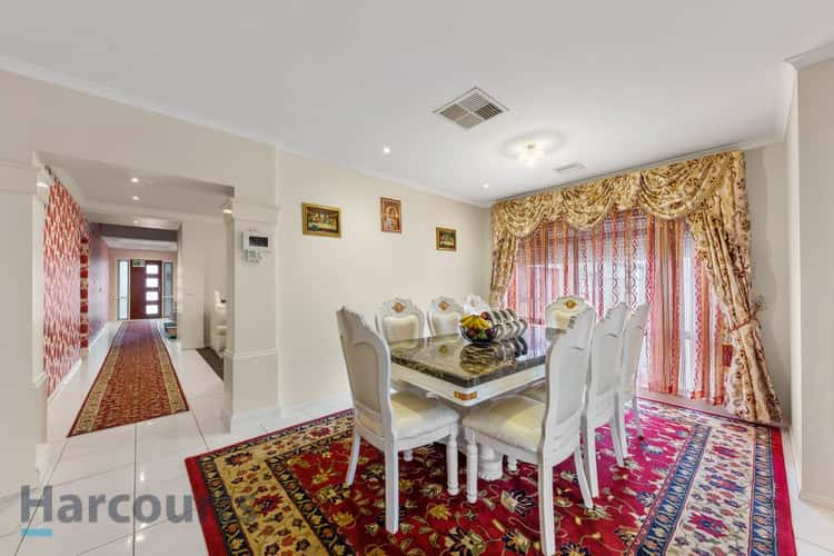 Fifth view of Homely house listing, 18 Grovdale Cct, Cairnlea VIC 3023
