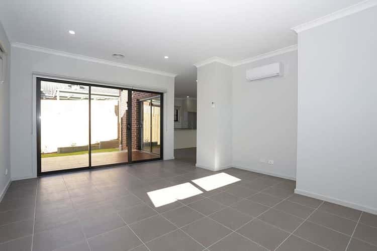 Fifth view of Homely townhouse listing, 3/16 Fulton Crescent, Burwood VIC 3125