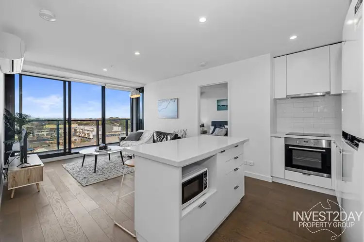805/6 Railway Road
