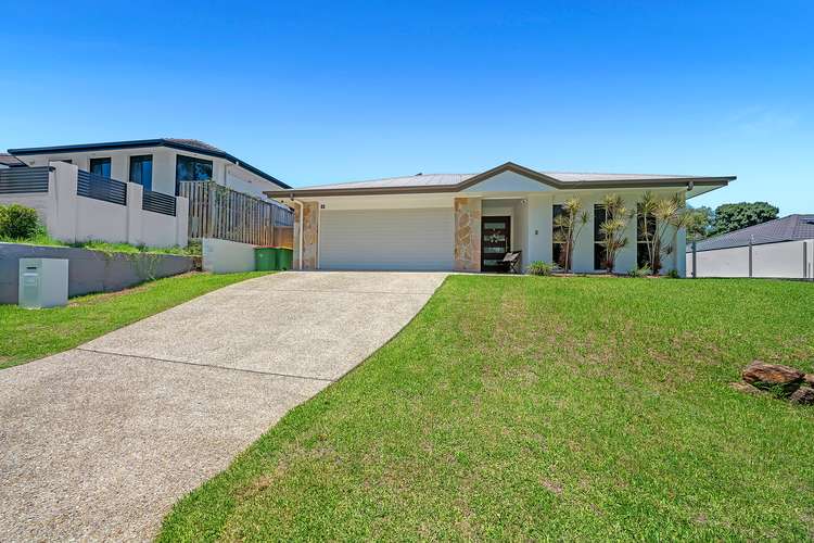 6 Yarra Place, Pacific Pines QLD 4211