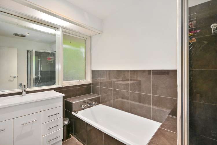 Fifth view of Homely house listing, 17 Araluen Drive, Croydon VIC 3136