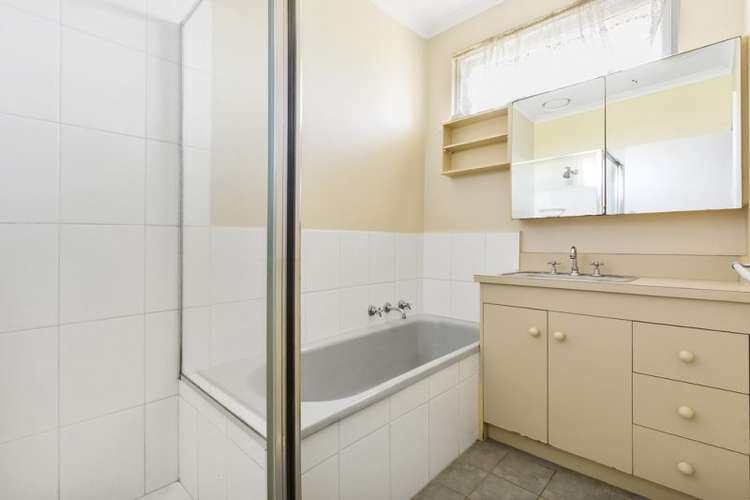 Fifth view of Homely unit listing, 8 Warren Street, Burwood VIC 3125