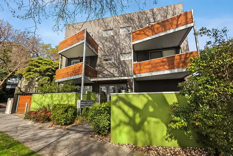 4/3 Charnwood Rd