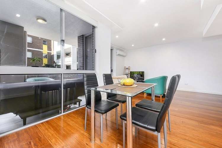 Third view of Homely apartment listing, 43/18-22A Hope Street, Rosehill NSW 2142