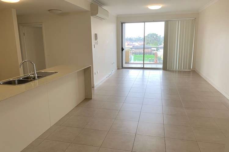 Main view of Homely unit listing, 1/192 Canley Vale Road, Canley Heights NSW 2166