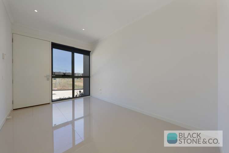 Sixth view of Homely house listing, 31 Bailey Crescent, Oak Park VIC 3046