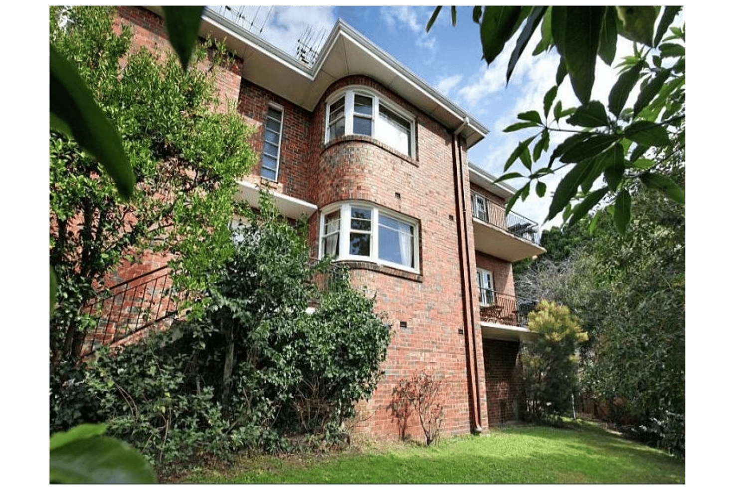 Main view of Homely apartment listing, 2/49 Rockley Road, South Yarra VIC 3141