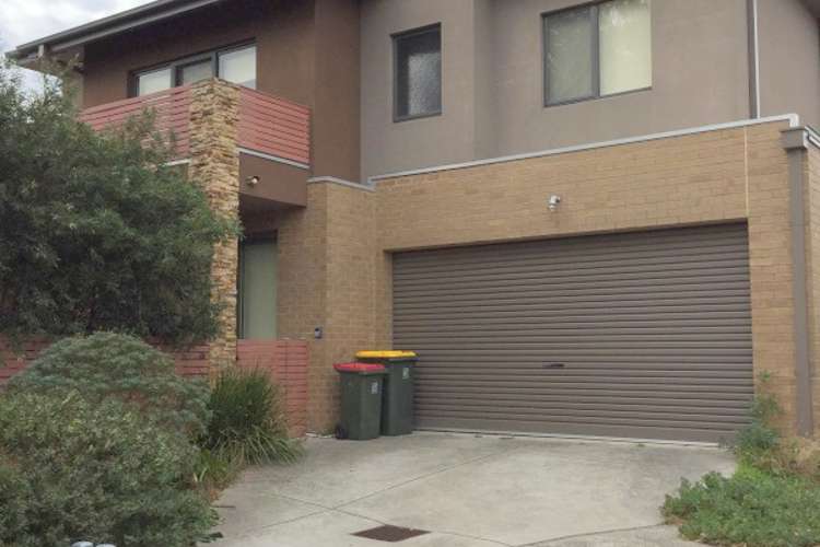 Main view of Homely townhouse listing, 1/198 Tucker Road, Bentleigh VIC 3204