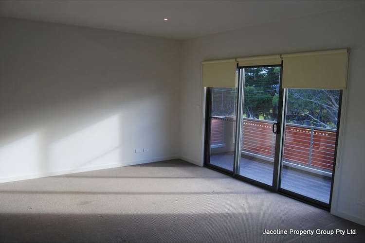 Fifth view of Homely townhouse listing, 1/198 Tucker Road, Bentleigh VIC 3204
