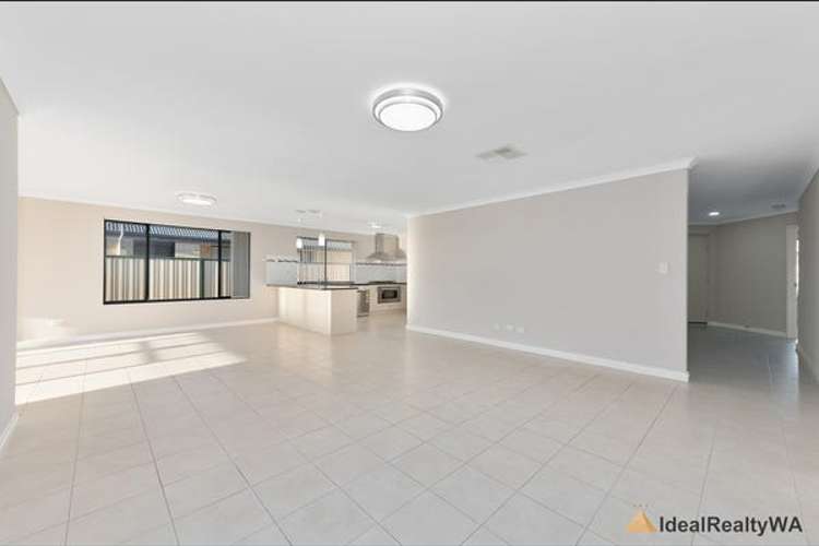 Fifth view of Homely house listing, 8 Hampstead Gate, Success WA 6164