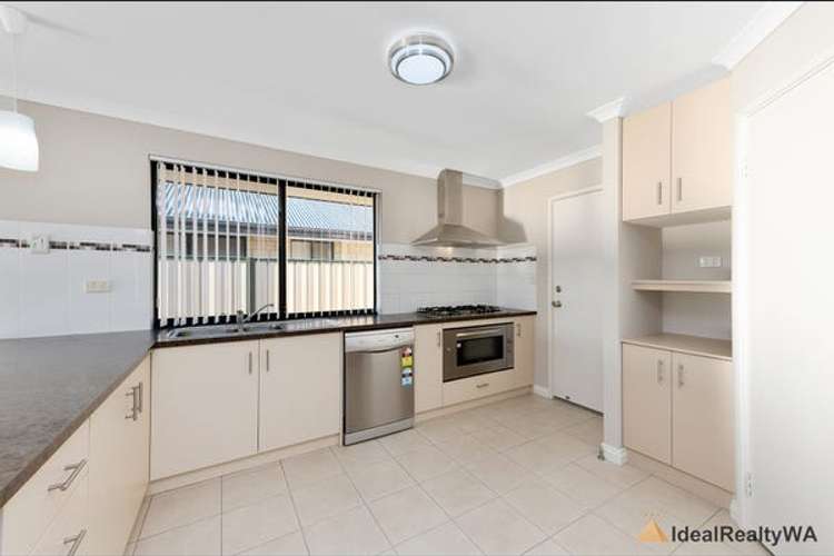 Seventh view of Homely house listing, 8 Hampstead Gate, Success WA 6164