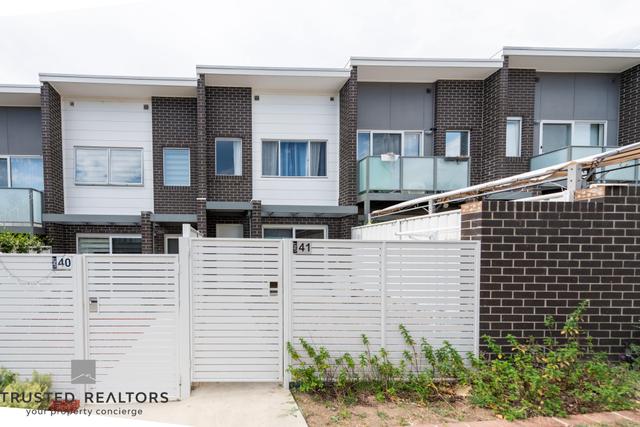 41/8 Ken Tribe Street, Coombs ACT 2611