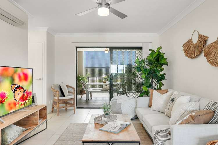 Unit 202/240 Buchan street, Westcourt QLD 4870