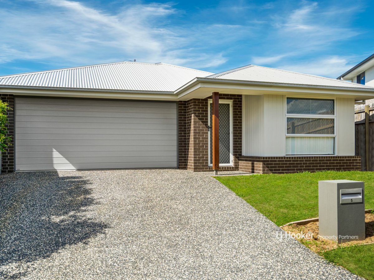 Main view of Homely house listing, 5 Arravanda Crescent, Pallara QLD 4110