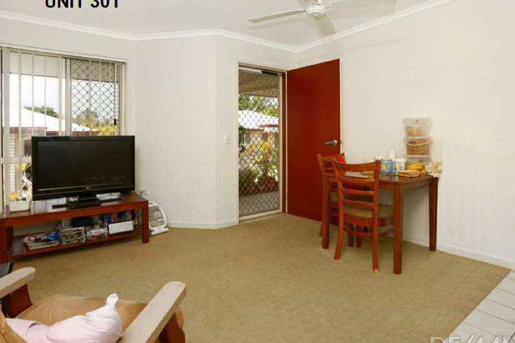 Sixth view of Homely villa listing, 5 Bourton Road (Units 305 & 301), Merrimac QLD 4226