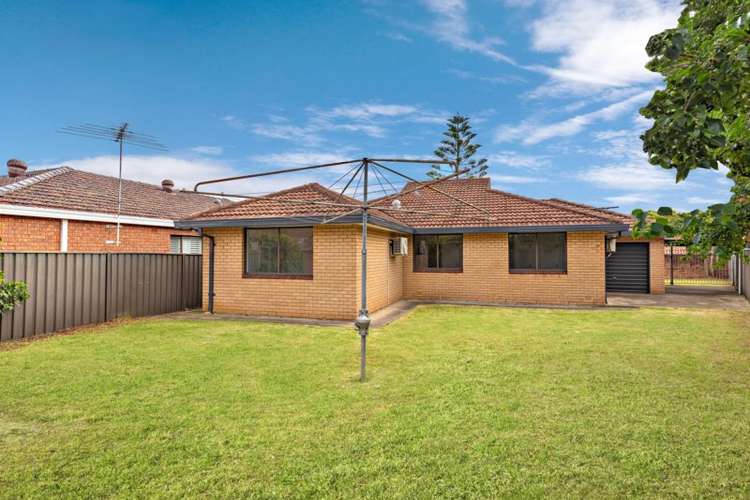 Fourth view of Homely house listing, 2 Banksia Place, Canada Bay NSW 2046