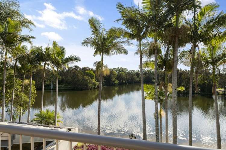 Fifth view of Homely house listing, 125 Santa Cruz Boulevard, Clear Island Waters QLD 4226