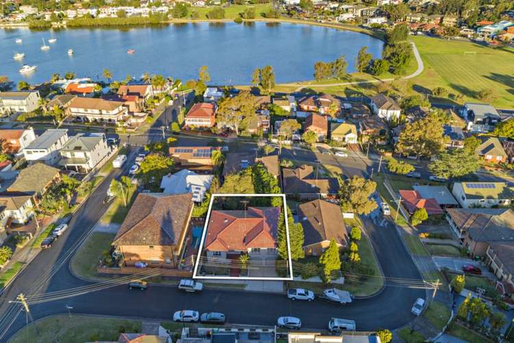 4 Tutt Crescent, Chiswick NSW 2046