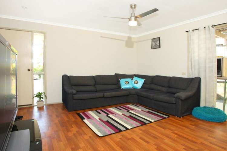 Fifth view of Homely semiDetached listing, 2/20 Cabot Court, Merrimac QLD 4226