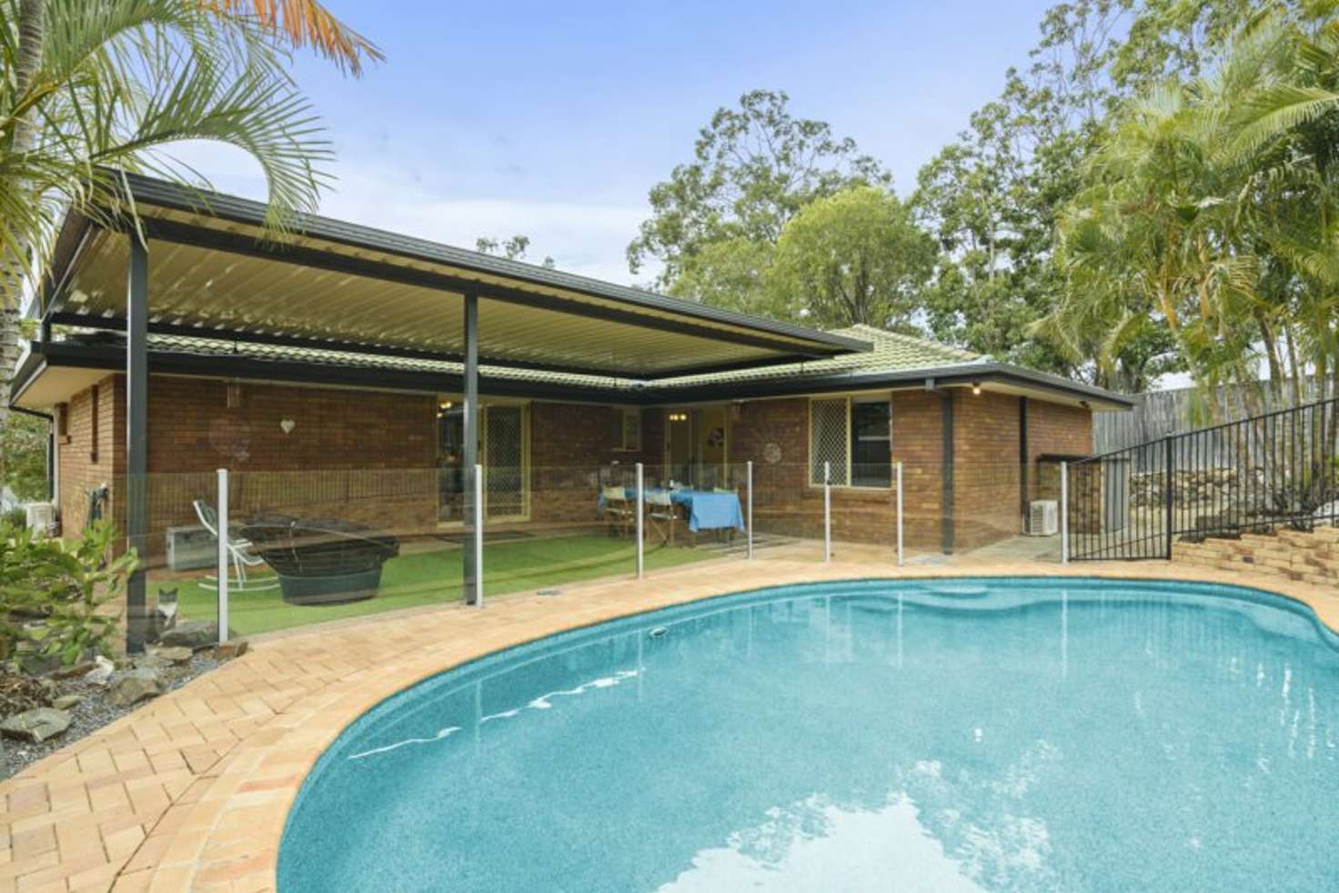 Main view of Homely house listing, 19 Perth Square, Highland Park QLD 4211