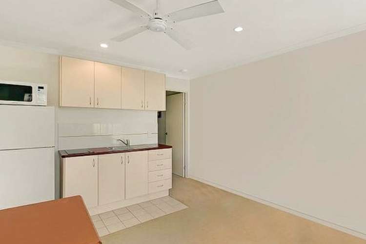 Fourth view of Homely villa listing, 311/5 Bourton Road, Merrimac QLD 4226
