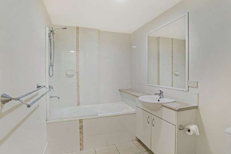 Fifth view of Homely unit listing, 14/1 Hinterland Dve, Mudgeeraba QLD 4213