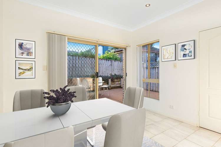 Fourth view of Homely villa listing, 2/82 Bridge Road, Ryde NSW 2112